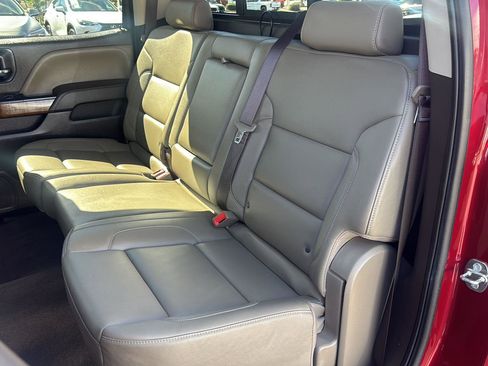 Used 2018 GMC Sierra 1500 SLT image 18