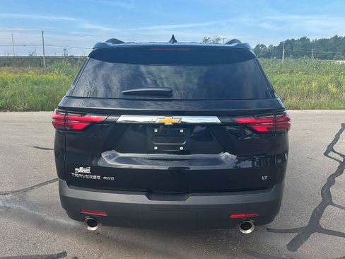 Used 2023 Chevrolet Traverse LT AWD/4WD image 4