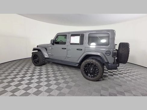 Used 2020 Jeep Wrangler Unlimited Sahara AWD/4WD image 44