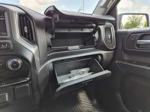 Used 2024 Chevrolet Silverado 1500 Custom AWD/4WD image 29