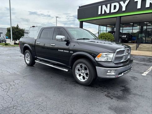 Used 2011 RAM 1500 Laramie AWD/4WD image 2