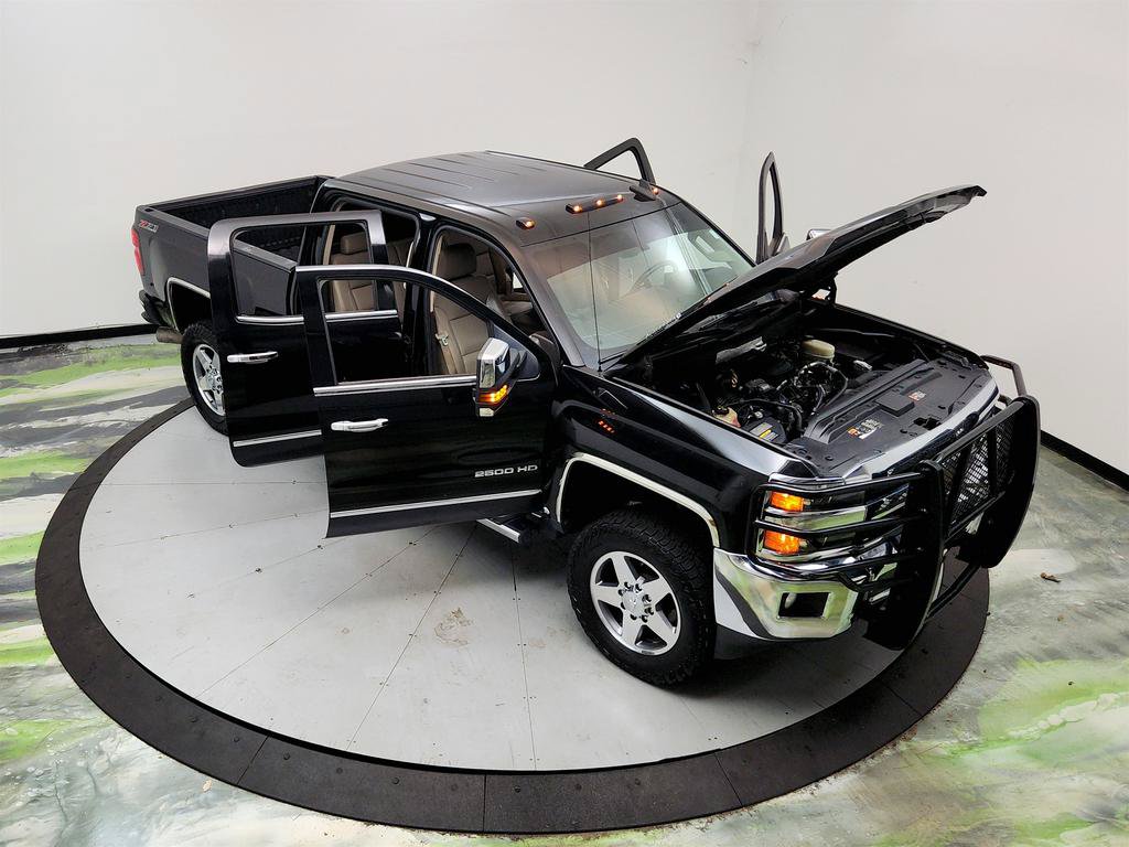 Used 2016 Chevrolet Silverado 2500 LTZ w/ Duramax Plus Package AWD/4WD image 38