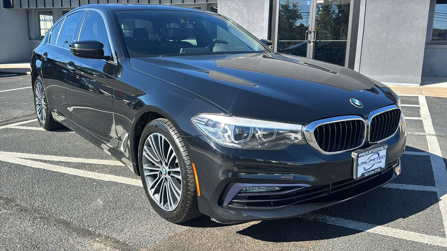 Used 2018 BMW 530i xDrive AWD/4WD image 1