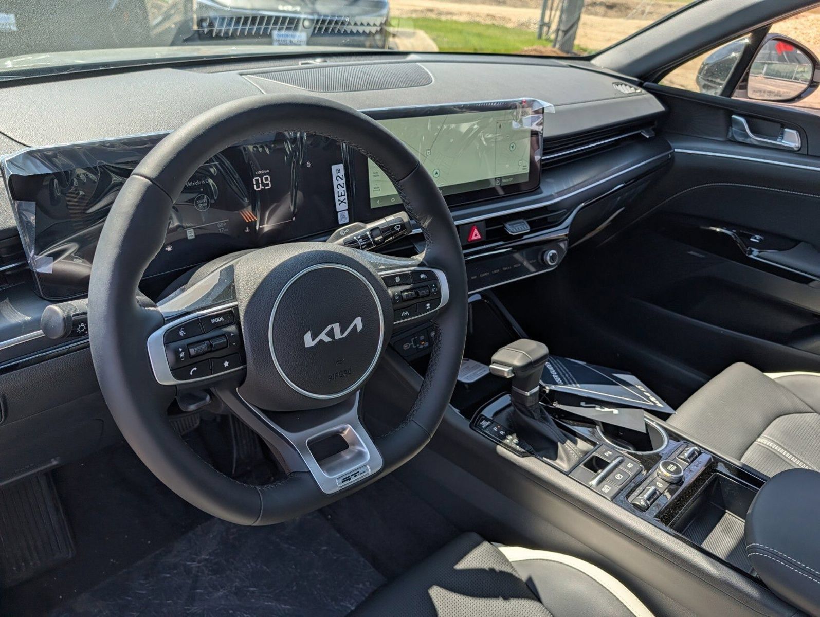 Used 2026 Kia K5 GT-Line w/ GT-Line Premium Package AWD/4WD image 34