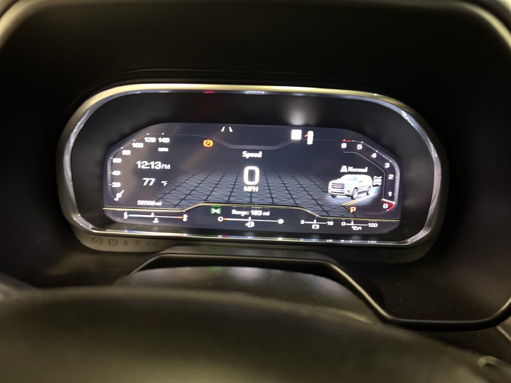Used 2023 GMC Yukon AT4 AWD/4WD image 16