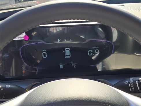 New 2025 Kia Telluride S image 37