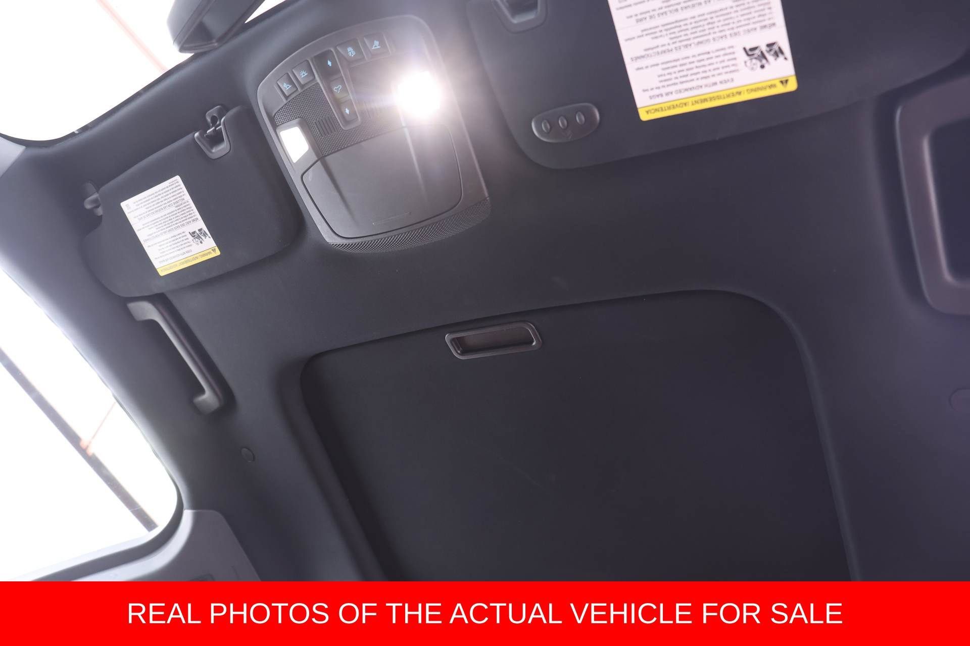Used 2019 Ford Fusion Titanium FWD image 16
