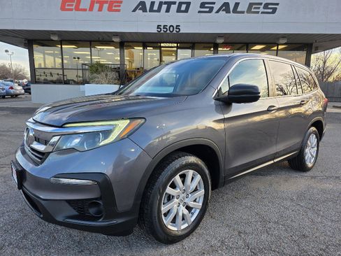 Used 2019 Honda Pilot LX image 1