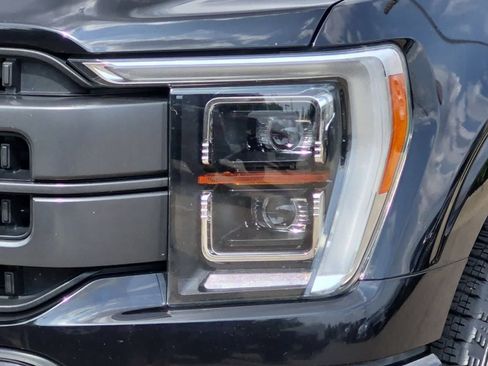 Used 2021 Ford F150 Lariat w/ Equipment Group 502A High AWD/4WD image 11