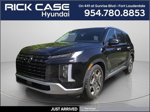 Used 2023 Hyundai Palisade Limited w/ Cargo Package AWD/4WD image 1