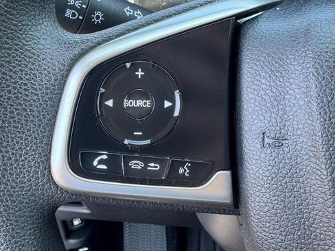Used 2018 Honda CR-V LX image 20