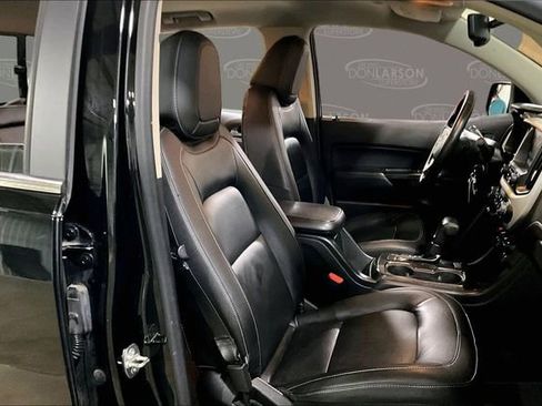 Used 2016 GMC Canyon SLT image 16