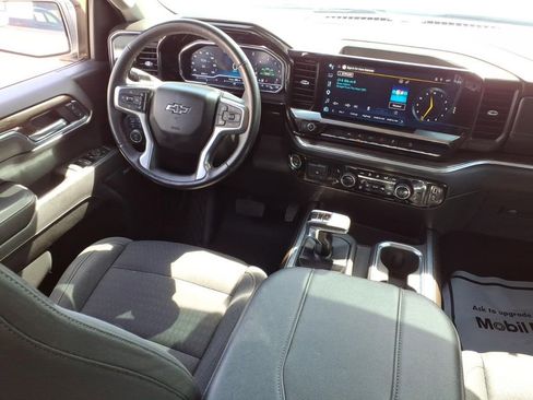 Used 2023 Chevrolet Silverado 1500 RST image 15