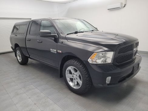 Used 2016 RAM 1500 Express AWD/4WD image 11