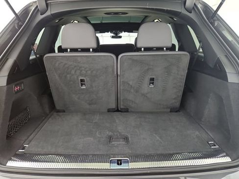 Used 2025 Audi Q7 3.0T Premium Plus AWD/4WD image 38