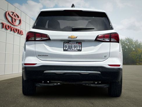 Used 2024 Chevrolet Equinox LT FWD image 4