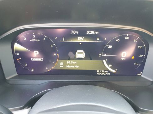 New 2025 Mitsubishi Outlander SE image 14