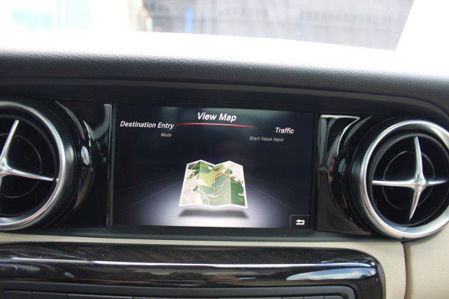 Used 2017 Mercedes-Benz SLC 300 w/ Premium 1 Package image 31
