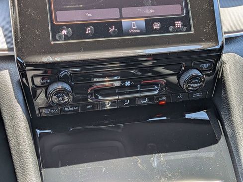 New 2026 Jeep Grand Cherokee L 2WD image 20