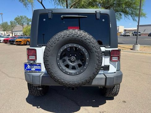 Used 2015 Jeep Wrangler Unlimited Sport w/ Quick Order Package 24S AWD/4WD image 11