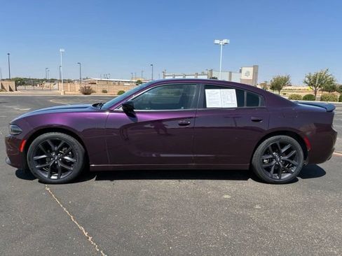 Used 2021 Dodge Charger SXT w/ Blacktop Package RWD image 3