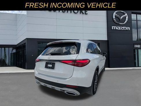 Used 2023 Mercedes-Benz GLC 300 image 3