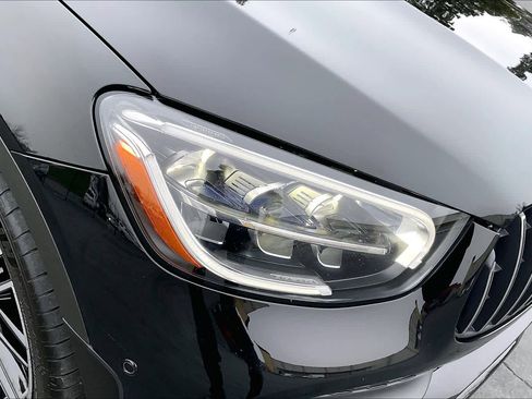 Used 2021 Mercedes-Benz GLC 43 AMG AMG GLC 43 image 31