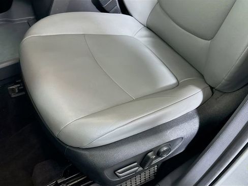 Certified 2024 Toyota Sienna XLE image 20