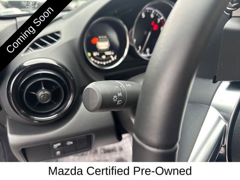 Used 2025 MAZDA MX-5 Miata Club w/ Appearance Package RWD image 42