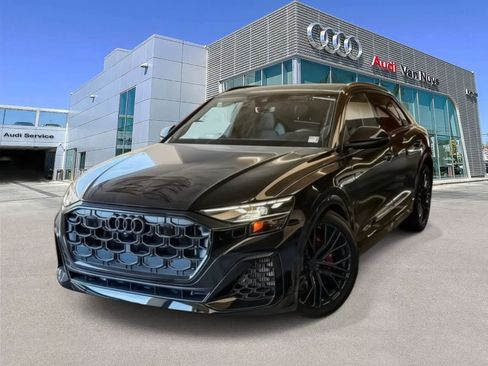 New 2026 Audi SQ8 Premium Plus image 1