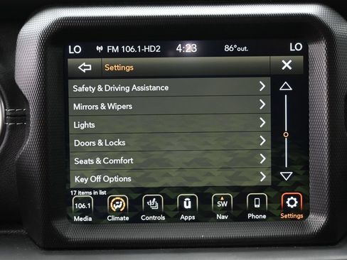 Used 2023 Jeep Wrangler Unlimited Sahara w/ Cold Weather Group AWD/4WD image 28