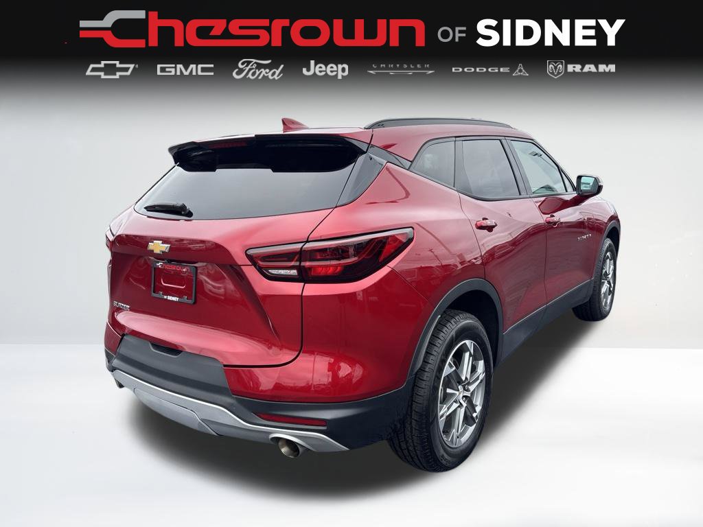 Used 2024 Chevrolet Blazer LT FWD image 5