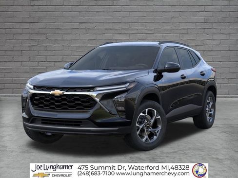 New 2026 Chevrolet Trax LT w/ Driver Confidence Package FWD image 7