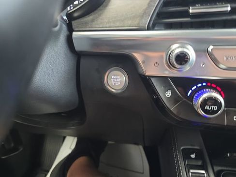 Used 2022 Kia Telluride SX w/ SX Prestige Package AWD/4WD image 27