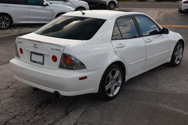 Used 2005 Lexus IS 300 RWD image 14