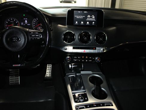 Used 2021 Kia Stinger GT AWD/4WD image 13