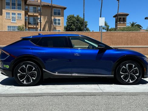 Used 2023 Kia EV6 Wind AWD/4WD image 3