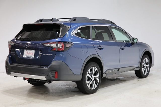 Used 2022 Subaru Outback Limited AWD/4WD image 8