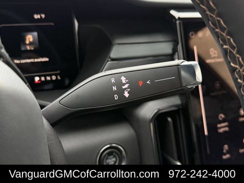 New 2026 GMC Acadia AT4 w/ LPO, Floor Liner Package AWD/4WD image 15