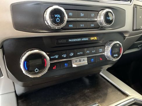 Used 2022 Ford F250 Lariat AWD/4WD image 30