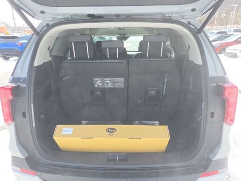 New 2026 Kia Carnival EX image 19
