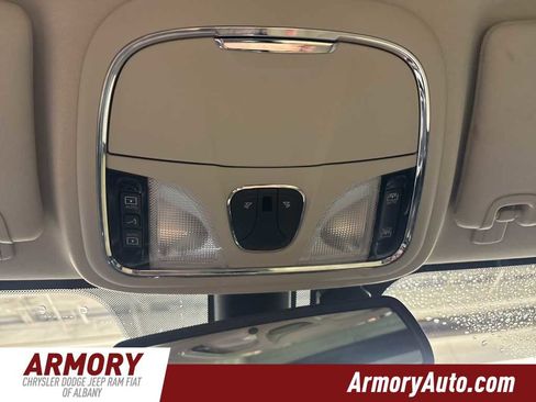 Used 2016 Jeep Cherokee Latitude w/ Comfort/Convenience Group image 24