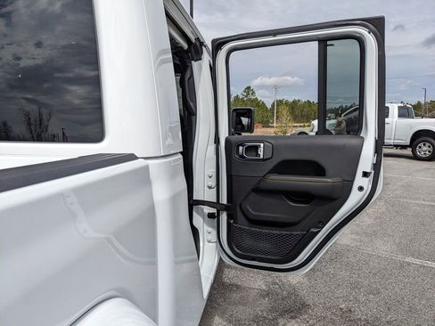 New 2026 Jeep Gladiator Sport image 54