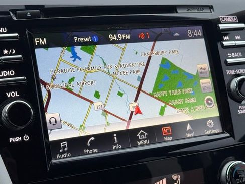 Used 2018 Nissan Murano Platinum w/ Cargo Package image 11