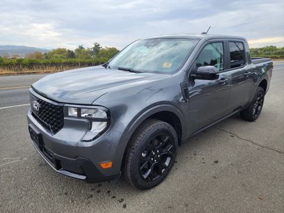 New 2025 Ford Maverick XLT w/ XLT Luxury Package