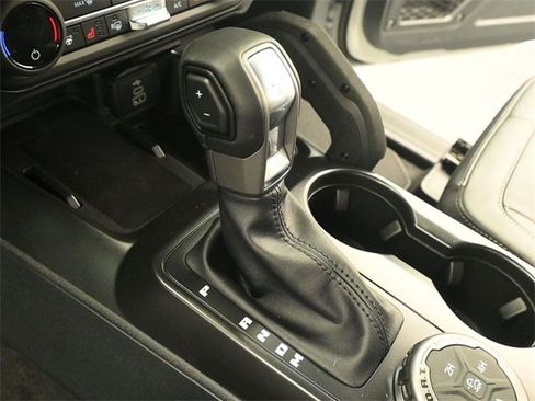 New 2026 Ford Bronco Outer Banks image 18