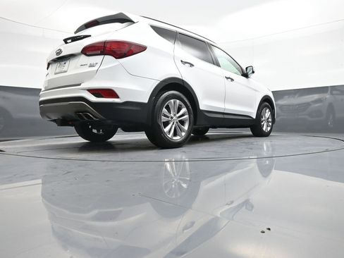 Used 2018 Hyundai Santa Fe Sport 2.0T image 28