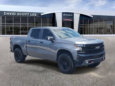 Used 2021 Chevrolet Silverado 1500 LT Trail Boss w/ Convenience Package II AWD/4WD image 1