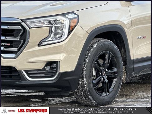 Used 2022 GMC Terrain AT4 w/ LPO, Floor Liner Package image 9