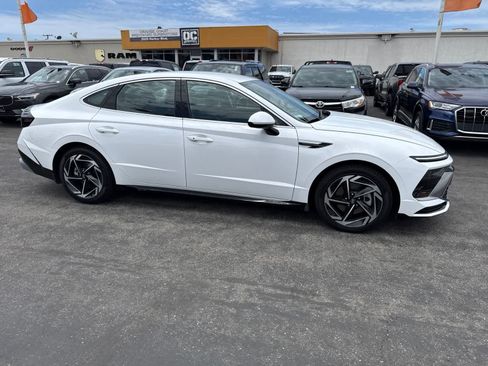 Used 2026 Hyundai Sonata SEL FWD image 10
